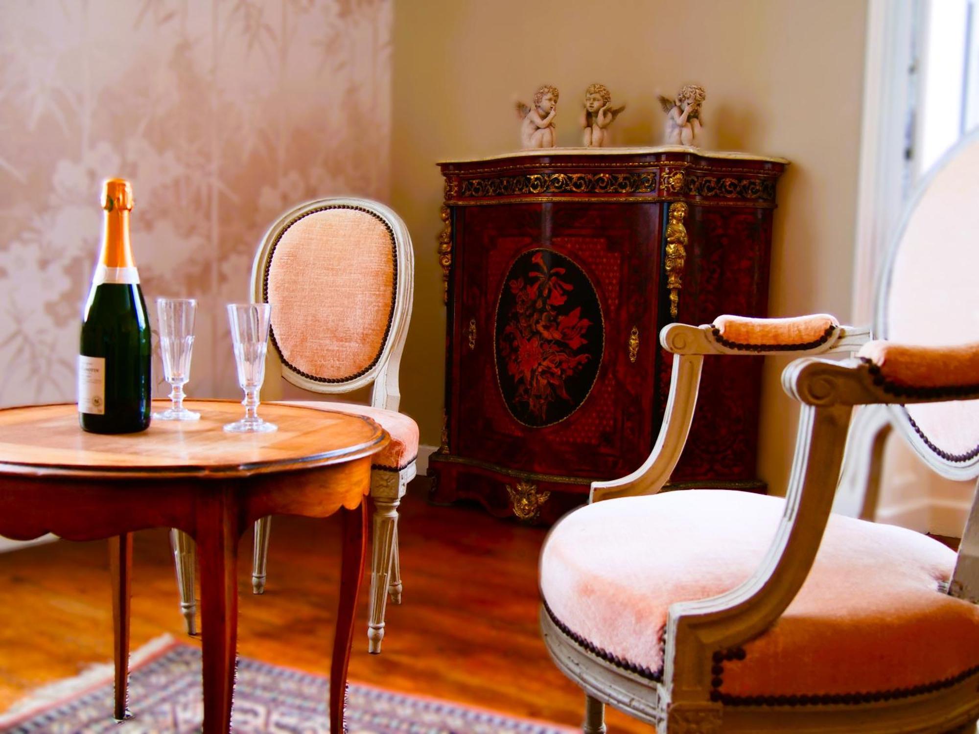 Domaine Du Cloitre Bed & Breakfast Пленеф-Вал-Андре Екстериор снимка