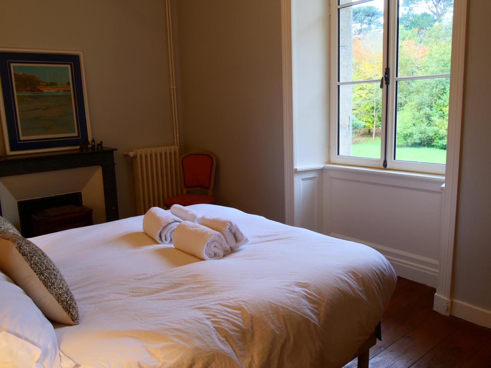 Domaine Du Cloitre Bed & Breakfast Пленеф-Вал-Андре Екстериор снимка